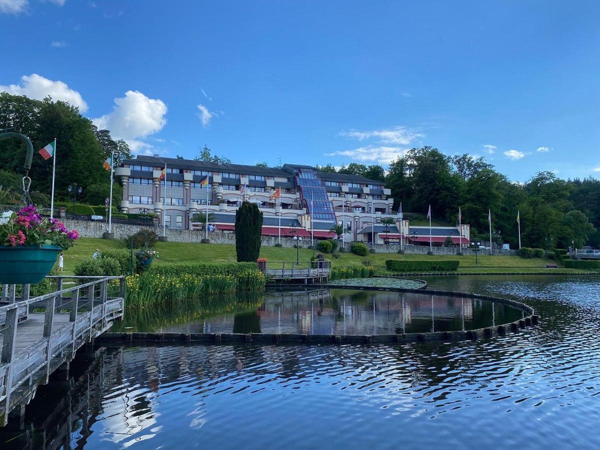 โฮเต็ล สปา ดู เบอรีล Hotel Bagnoles de l'Orne Normandie ภายนอก รูปภาพ