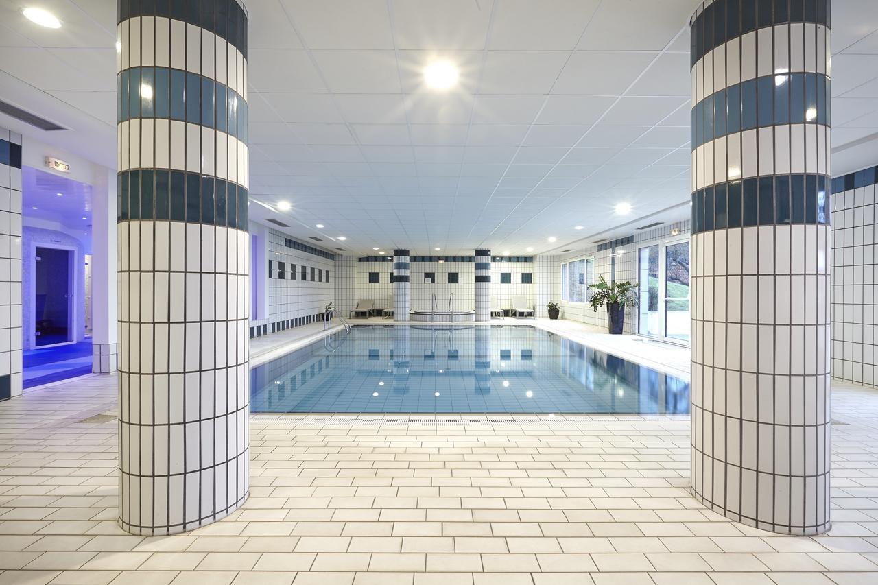 โฮเต็ล สปา ดู เบอรีล Hotel Bagnoles de l'Orne Normandie ภายนอก รูปภาพ