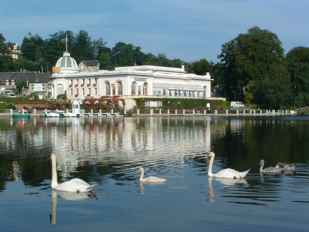 โฮเต็ล สปา ดู เบอรีล Hotel Bagnoles de l'Orne Normandie ภายนอก รูปภาพ
